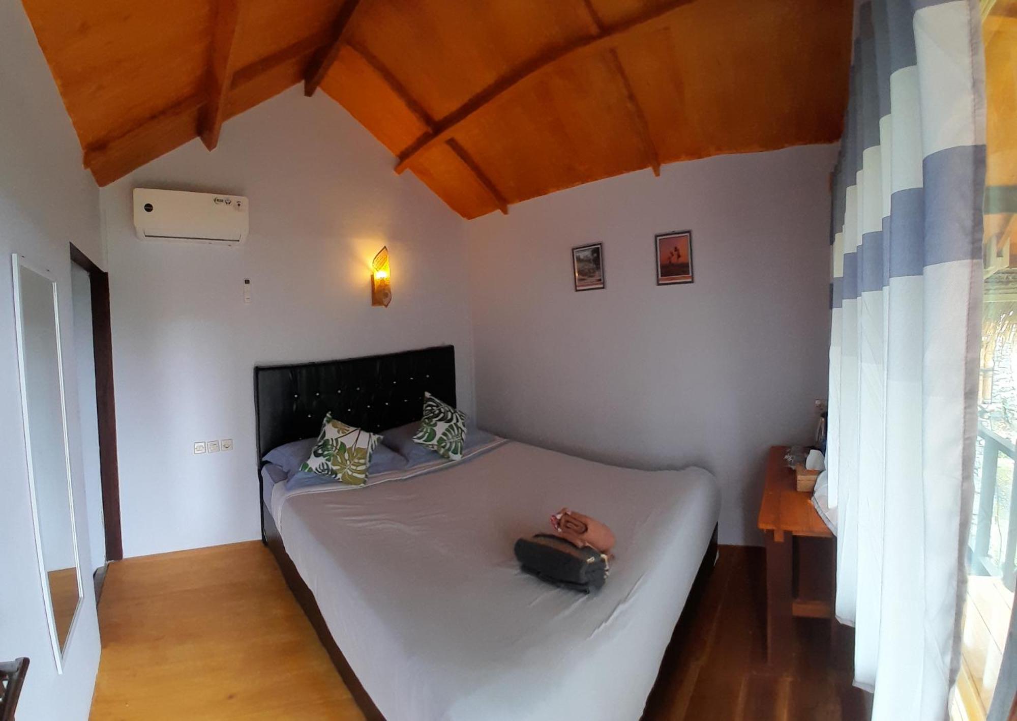 Poetri Bungalow & Restaurant Senaru Eksteriør bilde